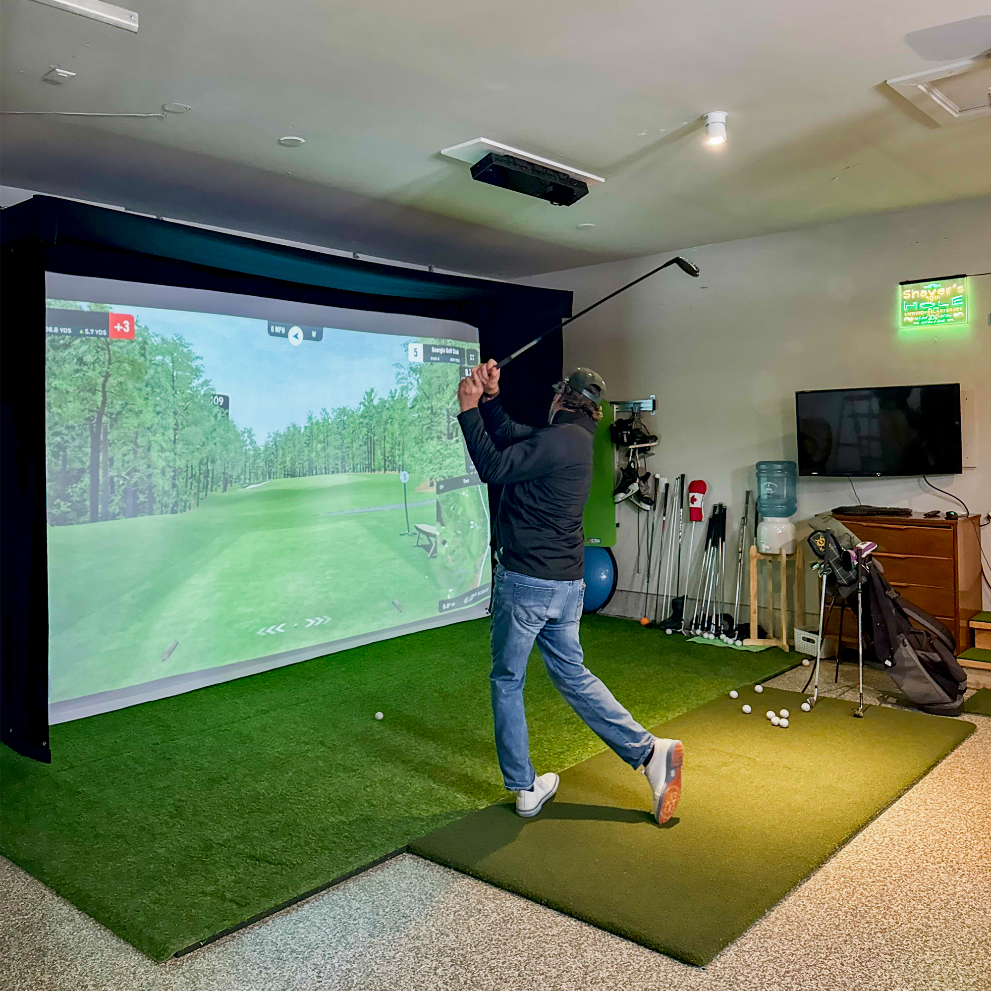 SportScreen Vanish LITE Retractable Golf Simulator Enclosure