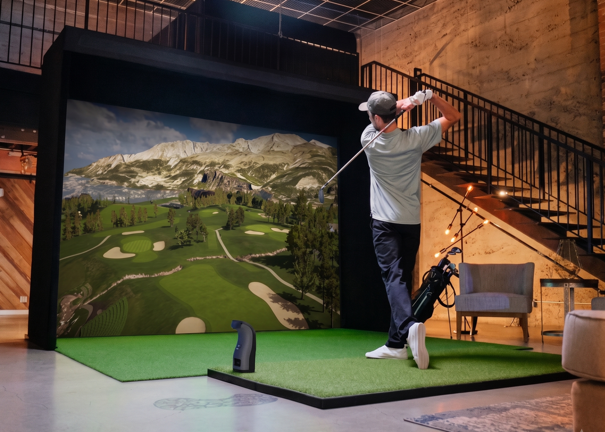 Foresight Sports GC3 Retractable Golf Simulator For Home
