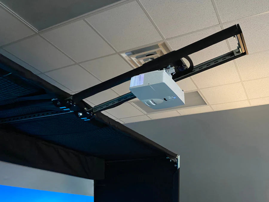 Foresight Falcon Launch Monitor with Guardian™ Bay Premium Golf Simulator Studio