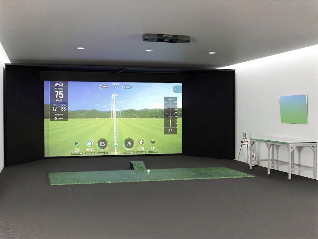 Falcon 4K Golf Simulator Studio (wall-to-wall) for Commercial & Residential Venues
